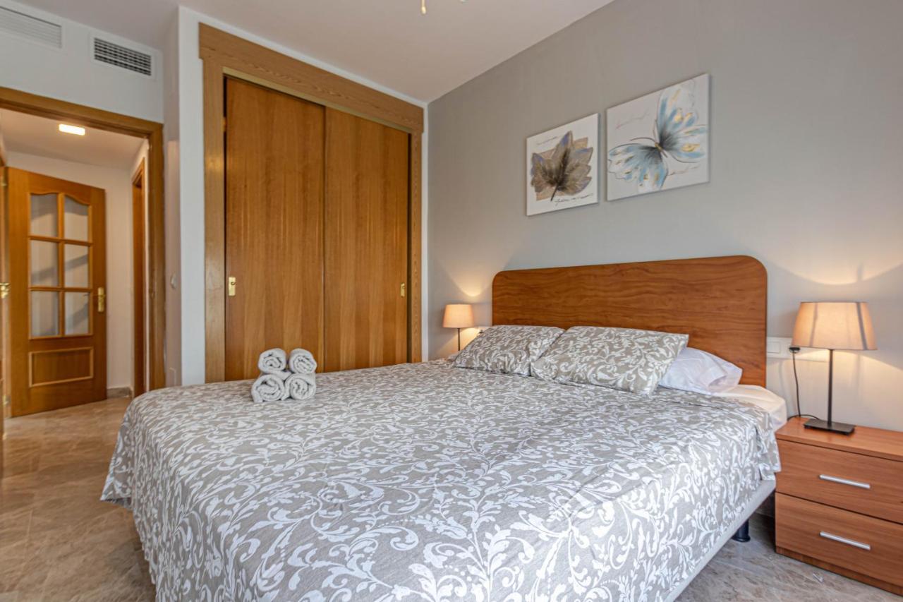 797 Holiday Rentals- Duplex Para 7 En La Carihuela A 1 Min De La Playa 托雷莫利诺斯 外观 照片