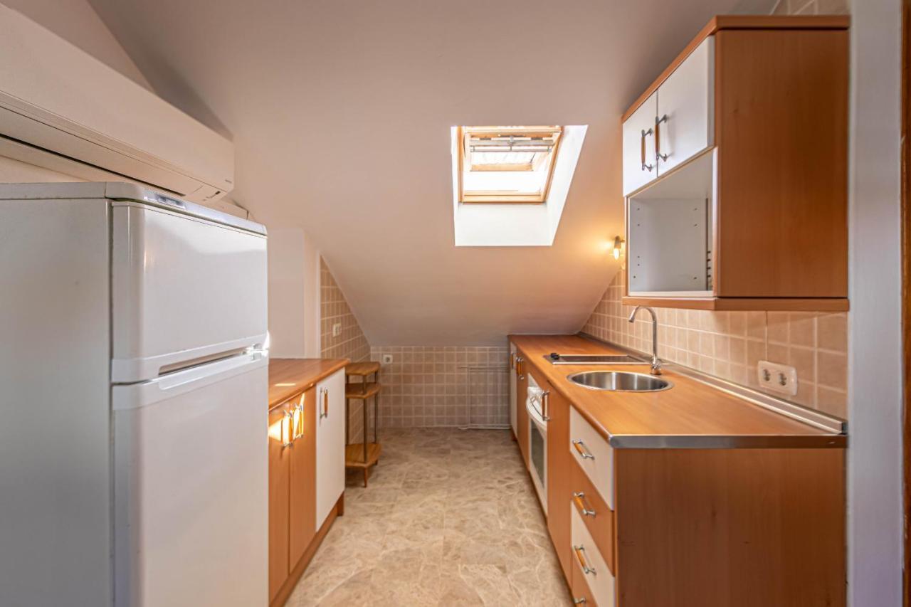 797 Holiday Rentals- Duplex Para 7 En La Carihuela A 1 Min De La Playa 托雷莫利诺斯 外观 照片